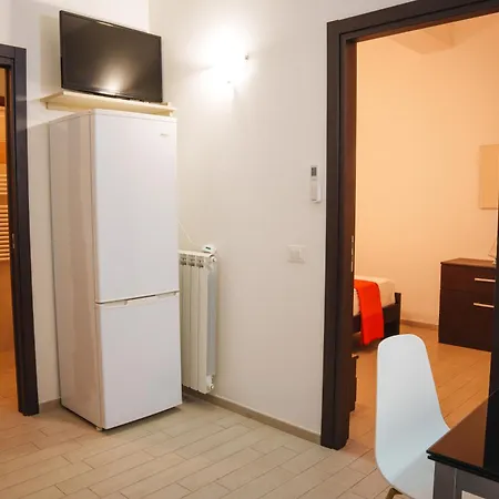 Economy With Free Parking, Unfdergound, 400 Meters From The Historic Center Of Apartament *
